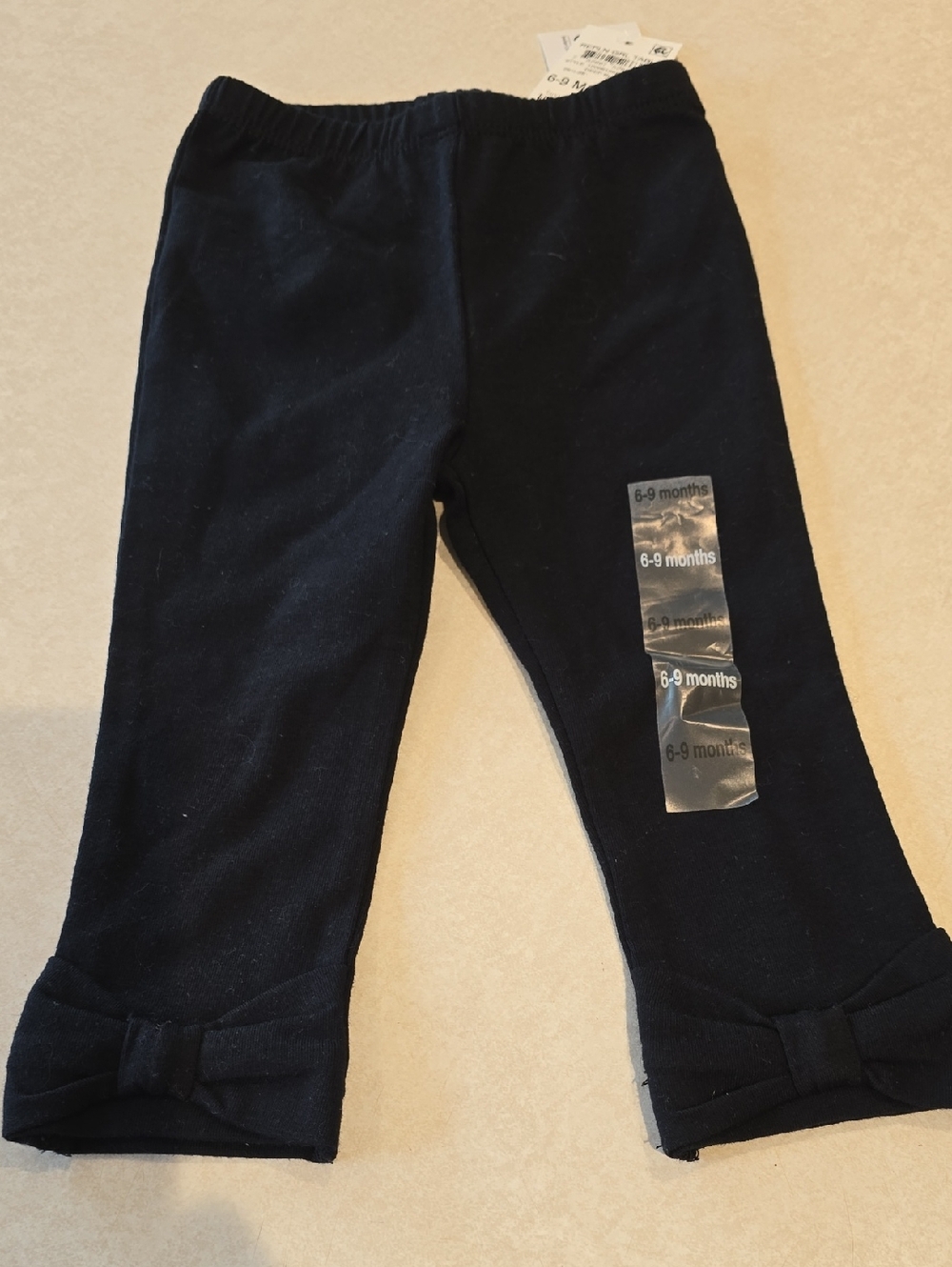 First Impressions Baby Leggings with Bows - Black